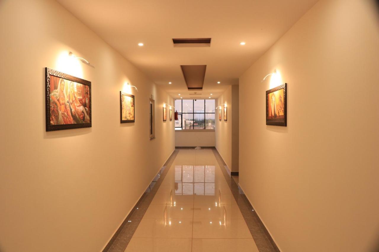 Hotel Viraj Residency Bhuj Exteriér fotografie